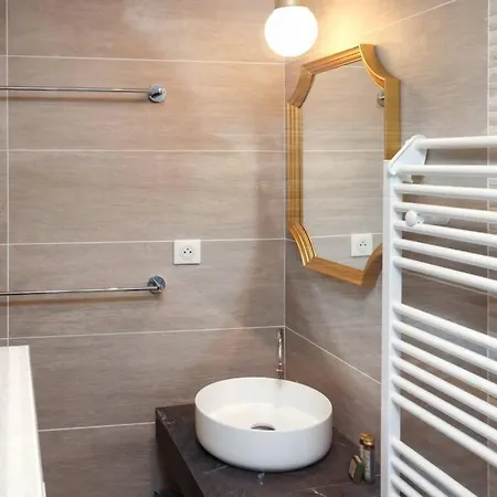 La Tour De Bohemond קרקסון